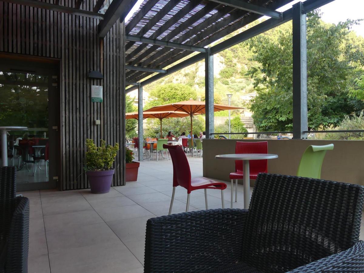 Hotel La Fontaine D'Annibal à Buis-les-Baronnies Extérieur photo