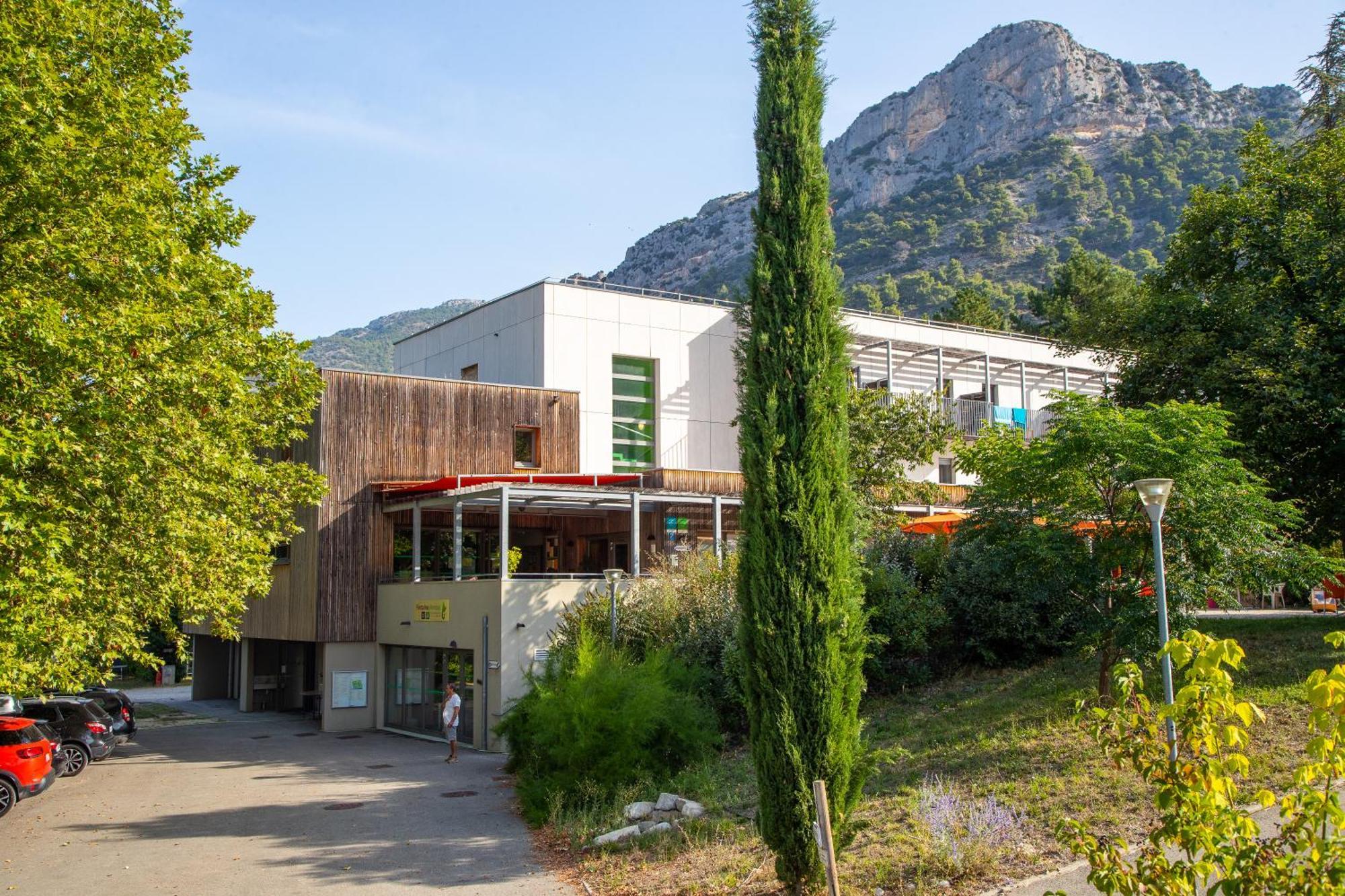 Hotel La Fontaine D'Annibal à Buis-les-Baronnies Extérieur photo